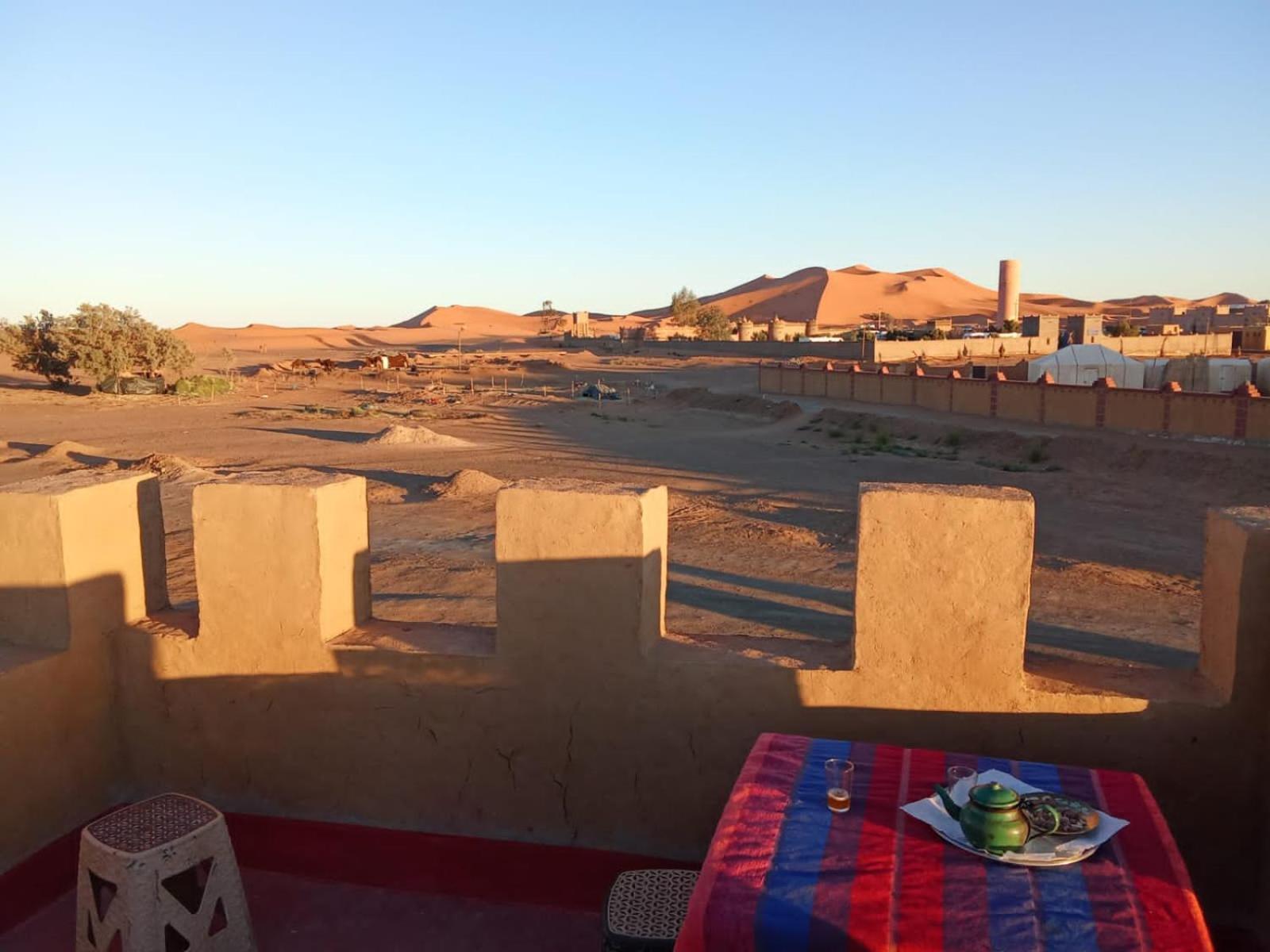 Maison Riad Tamarighte Merzouga Ruang foto